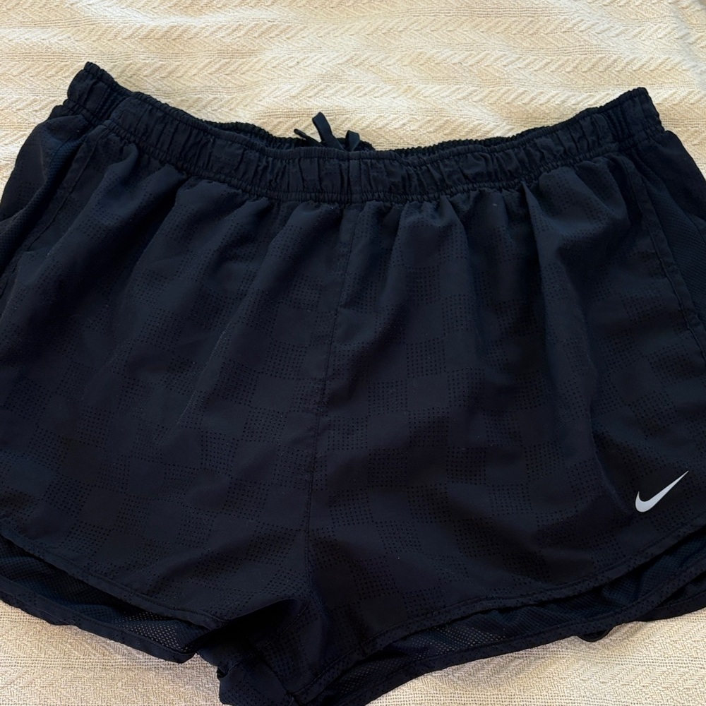 Nike 2X Women's Athletic Black Running Shorts w/ Nike Swoosh drawstring waist